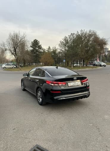 дом на обмен: Kia K5: 2019 г., 0.2 л, Автомат, Бензиновая, Седан — 1