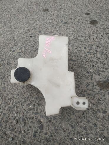 крышка расширительного бака: Бачок Nissan 2003 г., Б/у, Оригинал, Япония — 3