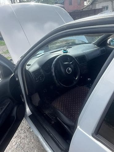 гранат пассат б3: Volkswagen Golf: 1999 г., 2.4 л, Ручные, Бензин, Хэтчбэк — 6