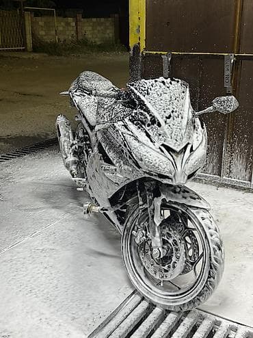 байкерские кожаные куртки: Спортбайк Kawasaki, 400 куб. см, Бензин, Взрослый, Новый — 2