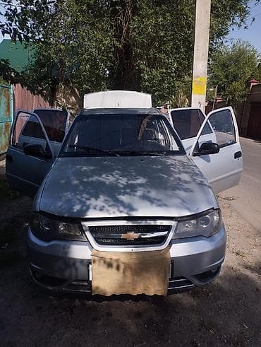nexiya 2: Daewoo Nexia: 2010 г., 1.6 л, Механика, Бензин, Седан — 1