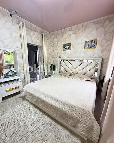 4: 🏠Продается дом в с. Сокулук 🟡 Комнаты: 4 🟡 Участок: 10 соток 🟡 — 7