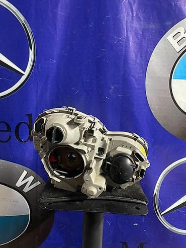 рии: Передняя левая фара Mercedes-Benz 2002 г., Б/у, Оригинал, Япония — 2