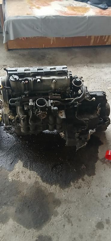 Двигатели, моторы и ГБЦ: Двигатель Honda Stream 1,7 D17A мотор хороший только сальники надо — 3