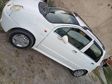 Транспорт: Daewoo Matiz: 2002 г., 0.8 л, Механика, Бензин, Хэтчбэк — 7
