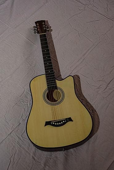 Барабаны: Акустическая гитара с вырезом (cutaway), форма корпуса — дредноут — 2