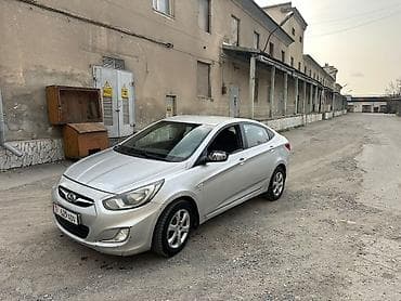 Транспорт: Hyundai Accent: 2011 г., 1.6 л, Механика, Бензин, Седан — 3