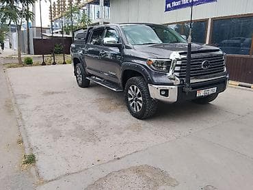 Toyota Тундра: 2021 г., 5.7 л, Автомат, Бензин, Пикап — 2