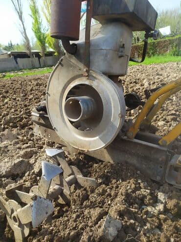 купить мотор на ниву: Продаю мотоблок Урал в рабочем хорошим состояние все есть в комплекте — 4