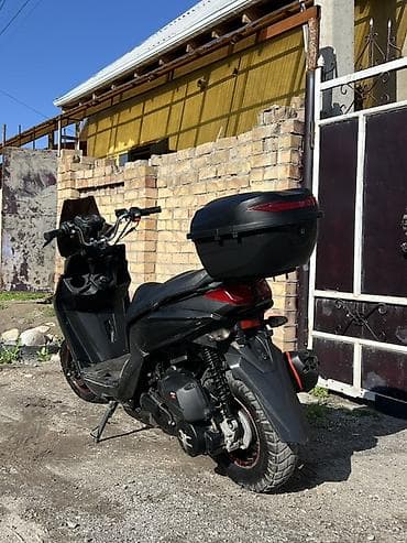 cvt: Тип скутера 150 куб. см, Бензин — 2