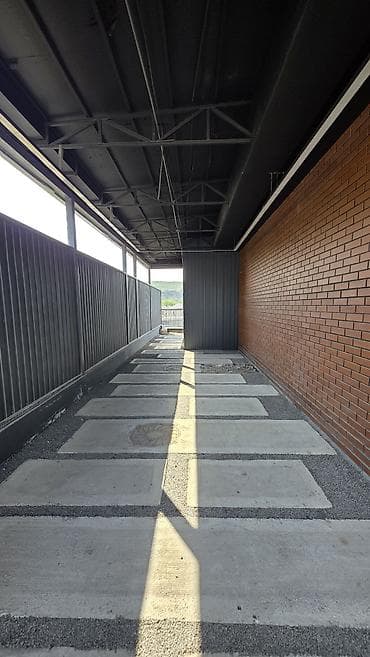 12 мкр сдаю: Продаётся Дуплекс в с.Бешкунгей whitebox Площадь — 200 м² Надёжный — 7