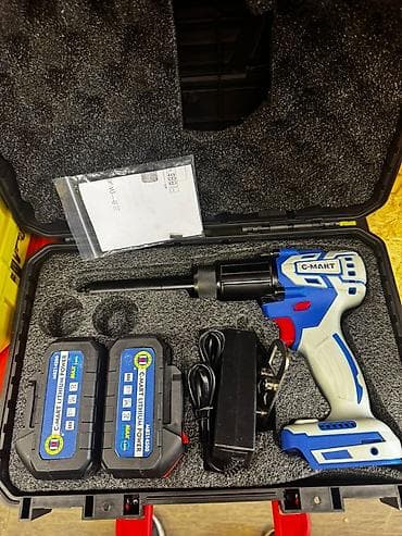 Строительное оборудование: Аккумуляторный заклёпочник C-MART W0356 (бесщёточный) Комплект: - — 2