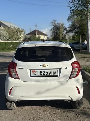 e60 m5: Chevrolet Spark: 2017 г., 1 л, Автомат, Бензин, Хэтчбэк — 2