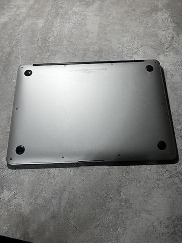 макбук 2011 года: Продается макбук эир 2013 года в отличном состоянии. Батарея держит — 4