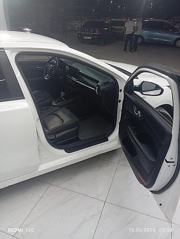 hyundai к5: Kia K3: 2018 г., 1.6 л, Вариатор, Бензин, Седан — 7