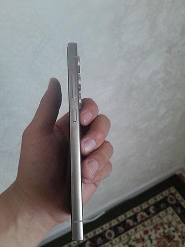 бу iphone 13: Samsung Galaxy S24 Ultra, цвет - Серебристый, 2 SIM — 2
