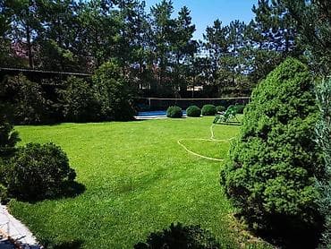 Долгосрочная Аренда частной зеленой локации с открытым бассейном для