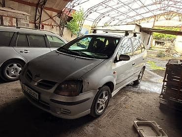 porter 2: Nissan Almera Tino: 2002 г., Хэтчбэк — 5
