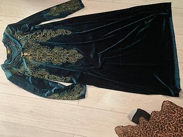 pull beer: Вечерние платья 3 шт . по 600 сомов за каждую . размеры первого 50 — 3