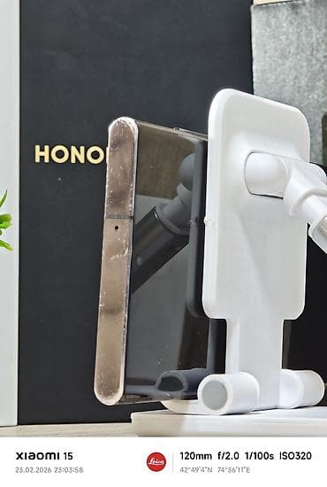 nikon camera: Samsung Galaxy S22 Ultra, Б/у, 256 ГБ, цвет - Черный, 1 SIM, 2 SIM, eSIM — 3