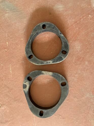 напольные вазы: Проставки Toyota Б/у — 1