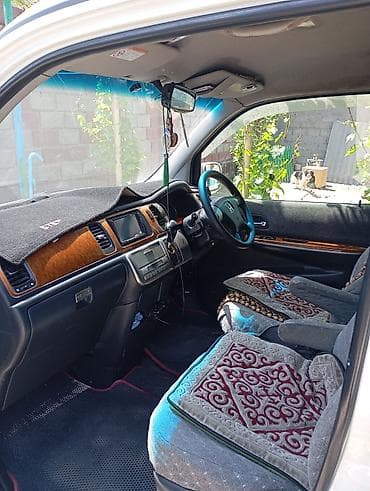 step wgn: Honda Stepwgn: 2003 г., 2 л, Автомат, Газ, Минивэн — 5