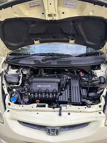 byd e7: Honda Fit: 2002 г., 1.3 л, Вариатор, Бензин, Хэтчбэк — 7