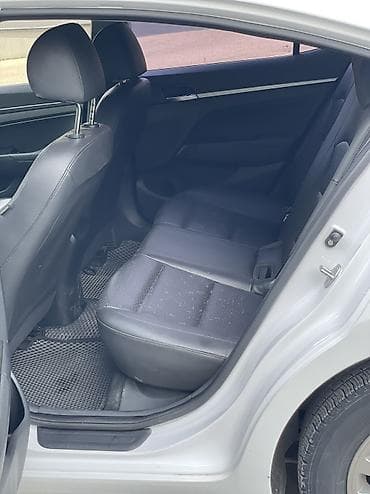 byd e1: Hyundai Avante: 2019 г., 1.6 л, Бензин — 8