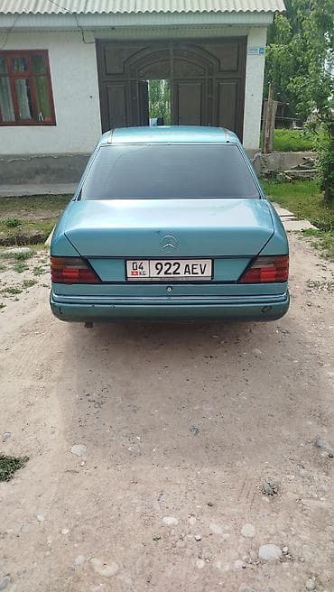 решетка для: Mercedes-Benz W124: 1991 г., 2.2 л, Ручные, Дизель, Седан — 3