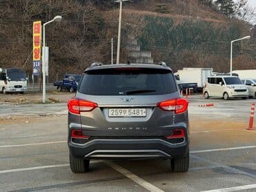 срочно продаю в связи с переездом: Ssangyong Rexton: 2019 г., 2.2 л, Дизель — 6