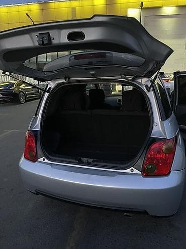 ист мотор: Toyota Ist: 2003 г., 1.5 л, Автомат, Бензин, Хэтчбэк — 6