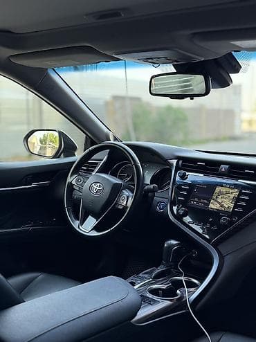 тайо: Toyota Camry: 2018 г., 2.5 л, Вариатор, Гибрид, Седан — 4