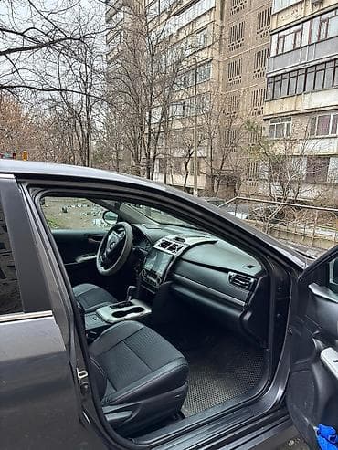 prius v: Toyota Camry: 2013 г., 2.5 л, Автомат, Бензин, Седан — 2