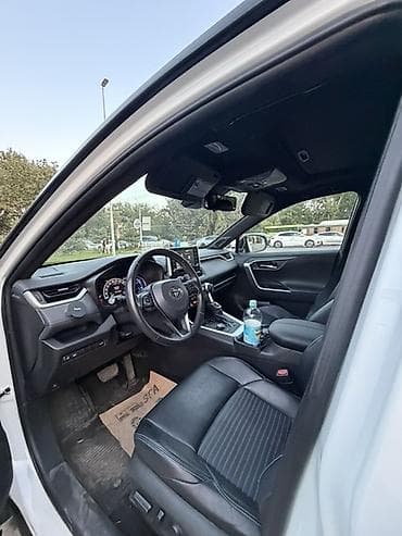 Продажа авто: Toyota RAV4: 2019 г., 2.5 л, Автомат, Гибрид, Кроссовер — 9