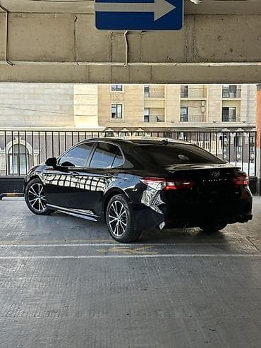 таёта 30: Toyota Camry: 2020 г., 2.5 л, Автомат, Бензин, Седан — 6