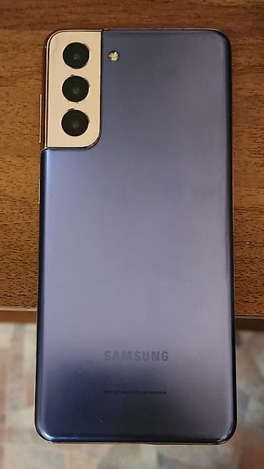 самсун с21: Продаю телефон s21 5G - 256gb Работает исправно. Есть трещина на — 1
