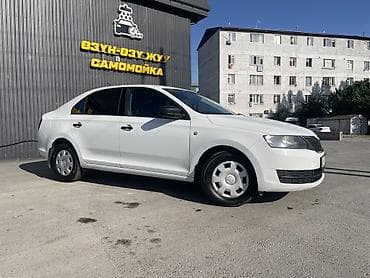 Skoda Rapid: 2014 г., 1.2 л, Механика, Бензин, Седан