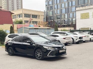 highlander 2012: Toyota Camry: 2021 г., 2.5 л, Типтроник, Гибрид, Седан — 6