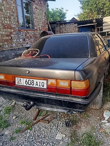 Транспорт: Audi 100: 1990 г., Седан — 1