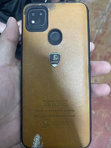 ryzen5 3600: Смартфон с чехлом DSTONE - Экран с каплевидным вырезом под — 1