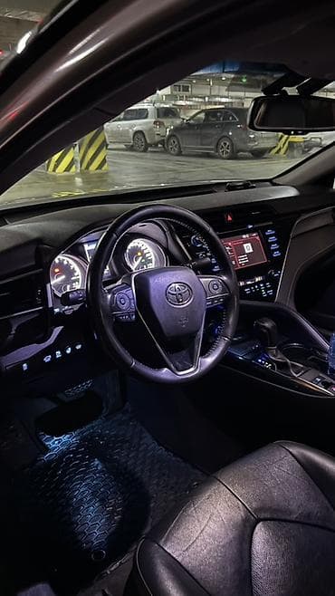 camry 5: Toyota Camry: 2020 г., 2.5 л, Автомат, Седан — 3