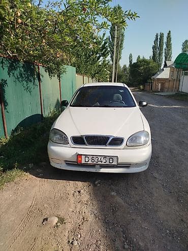 Daewoo Lanos: 1997 г., Механика, Бензин, Седан