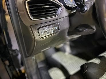 Hyundai Santa Fe: 2018 г., Автомат — 7