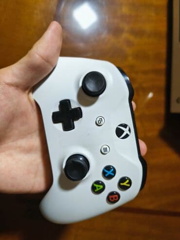 ремонт айфон бишкек: Xbox one s 1000 гигабайт работает хорошо не забанена все провода есть — 2