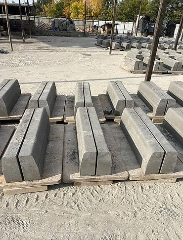 газоны: Дорожный бордюр, Прессованный, Бетонный, Новый — 7