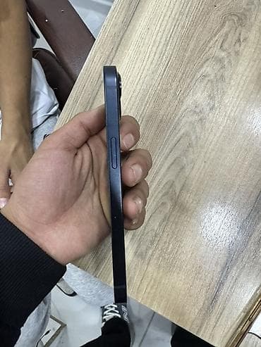 камера айфон: IPhone 13, Б/у, 128 ГБ, Голубой, 86 % — 2