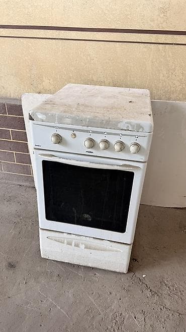 духовку: Indesit, Газовая, Механическое, Напольная — 1