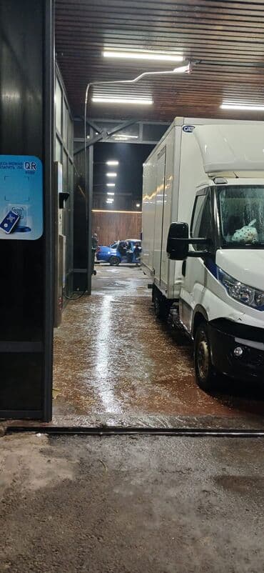 814 d: Легкий грузовик, Iveco — 2