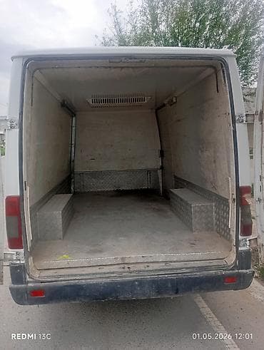 рефы: Mercedes-Benz Sprinter рефрижератор, белый фургон. Основные — 3