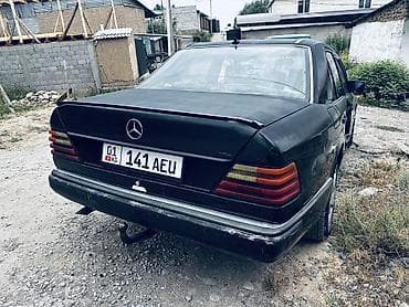 крыло спринтер 906: Mercedes-Benz W124: 1989 г., 2.5 л, Механика, Дизель, Седан — 6